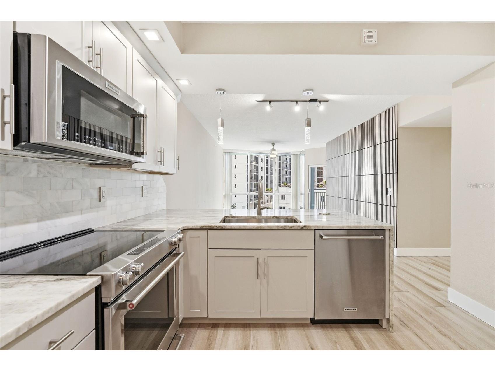 322 E Central Boulevard #912 Orlando FL 32801 O6417637 image17
