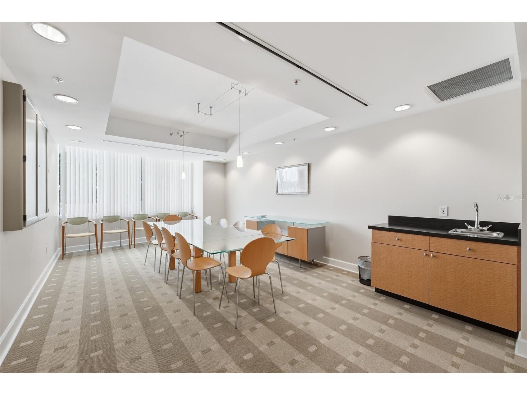 322 E Central Boulevard #912 Orlando FL 32801 O6417637 image31