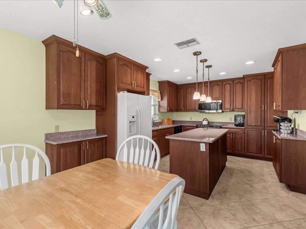 322 Falling Waters Lane #163 Englewood FL 34223 D6146920 image12