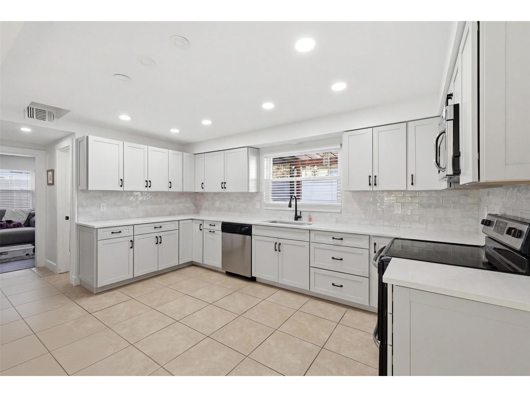 322 Fern Cliff Avenue Temple Terrace FL 33617 TB8472777 image13