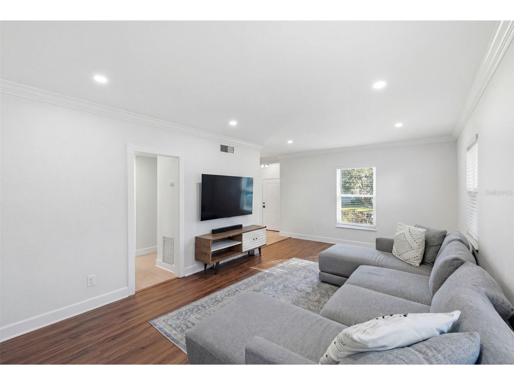 322 Fern Cliff Avenue Temple Terrace FL 33617 TB8472777 image8