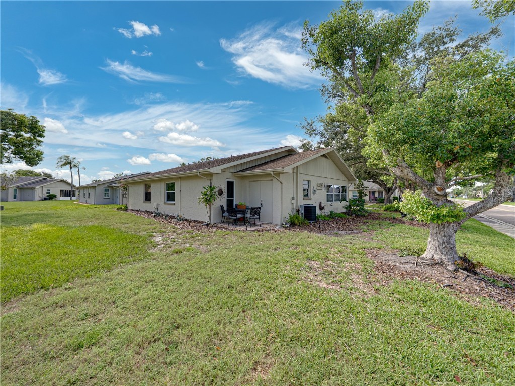 322 Gloucester Boulevard #322 Sun City Center FL 33573 TB8409500 image42