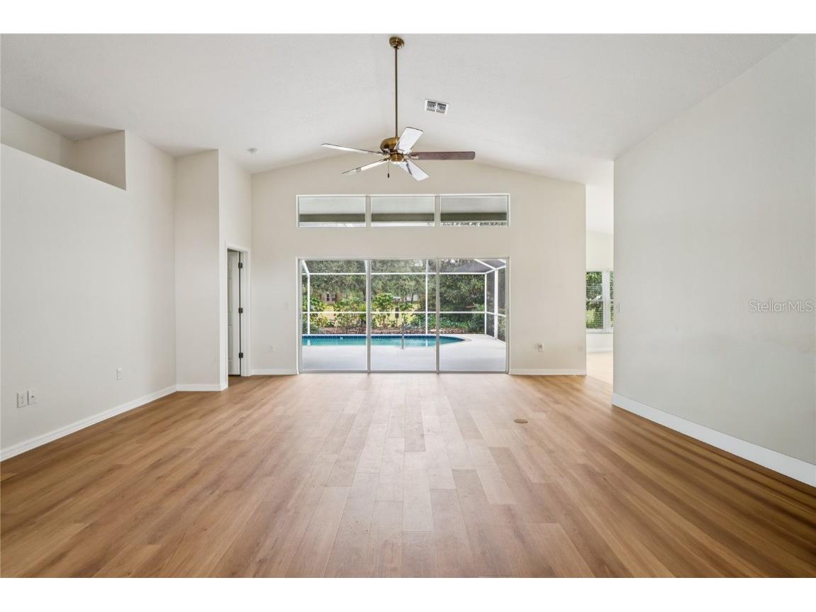 322 Greenwich Circle Spring Hill FL 34609 W7881019 image5