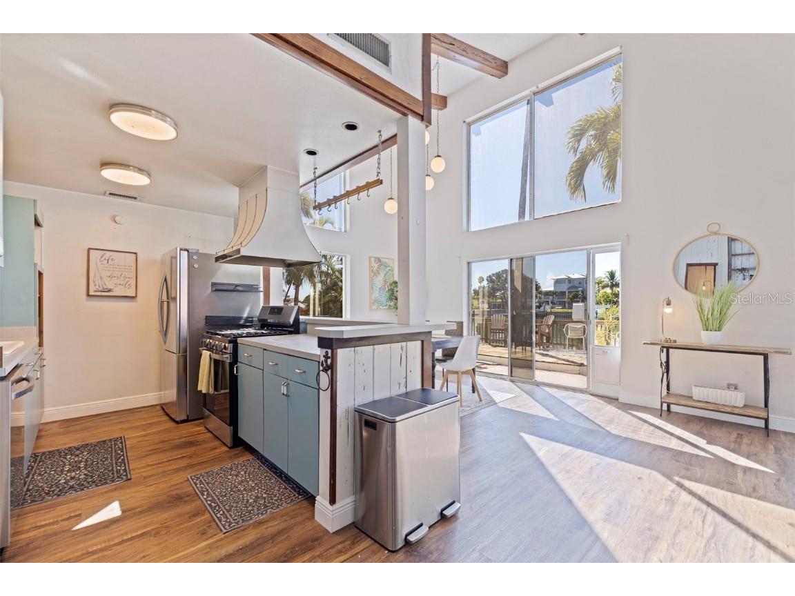 322 Hermosita Drive Saint Pete Beach FL 33706 TB8438897 image20