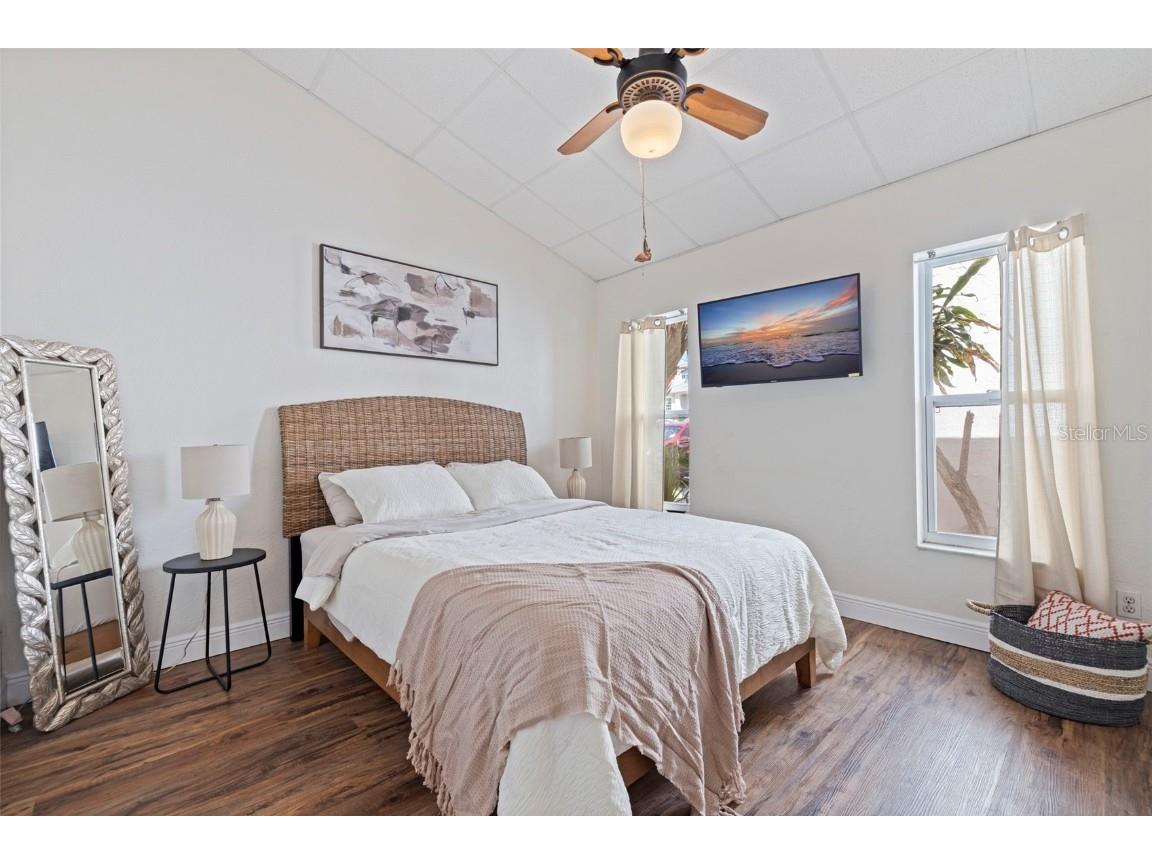 322 Hermosita Drive Saint Pete Beach FL 33706 TB8438897 image28