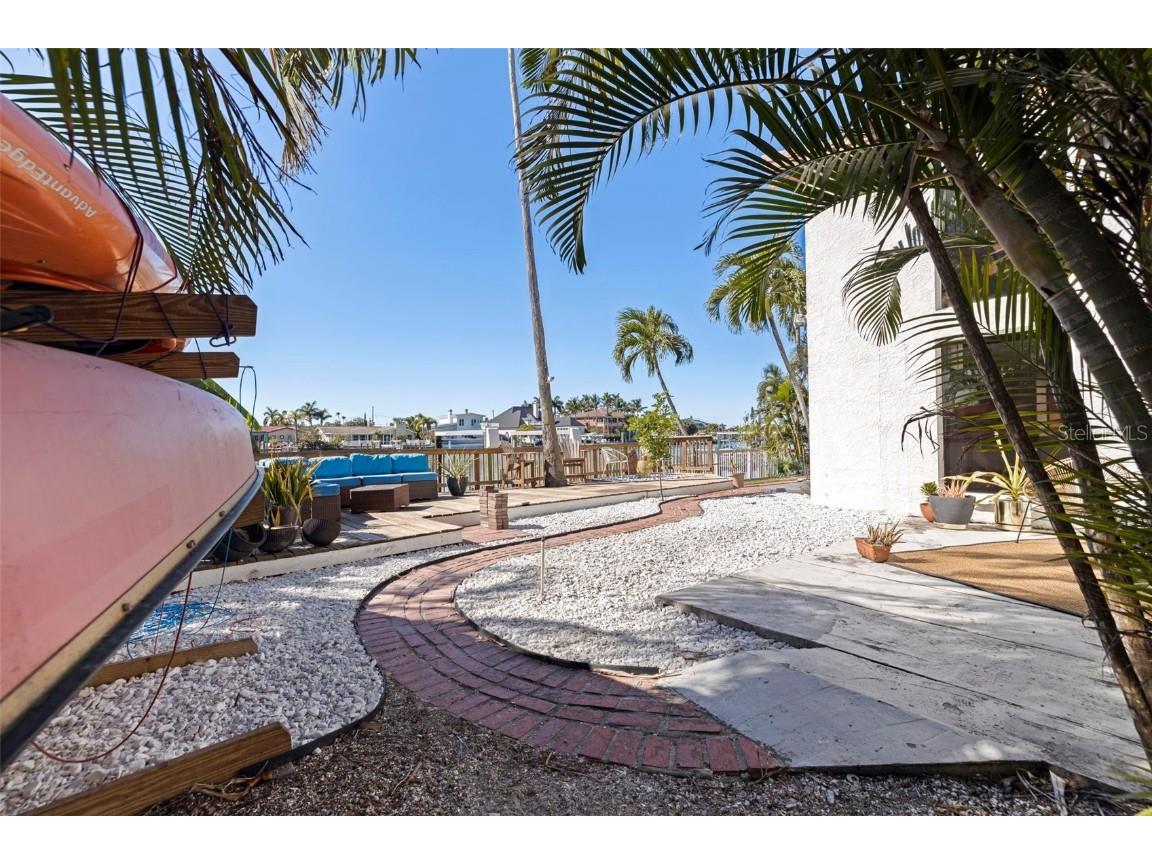 322 Hermosita Drive Saint Pete Beach FL 33706 TB8438897 image36