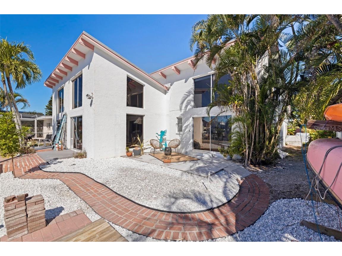 322 Hermosita Drive Saint Pete Beach FL 33706 TB8438897 image37