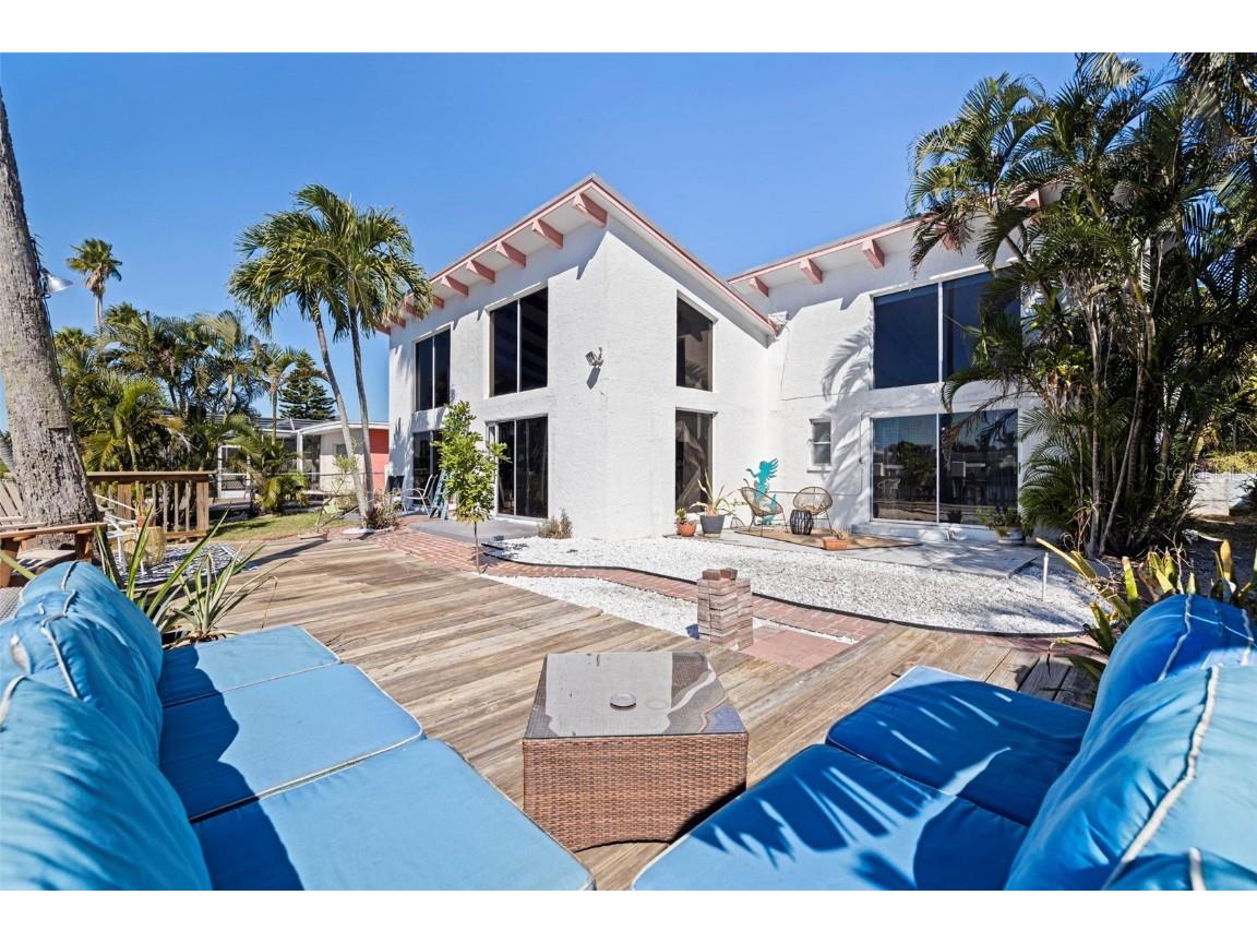 322 Hermosita Drive Saint Pete Beach FL 33706 TB8438897 image38