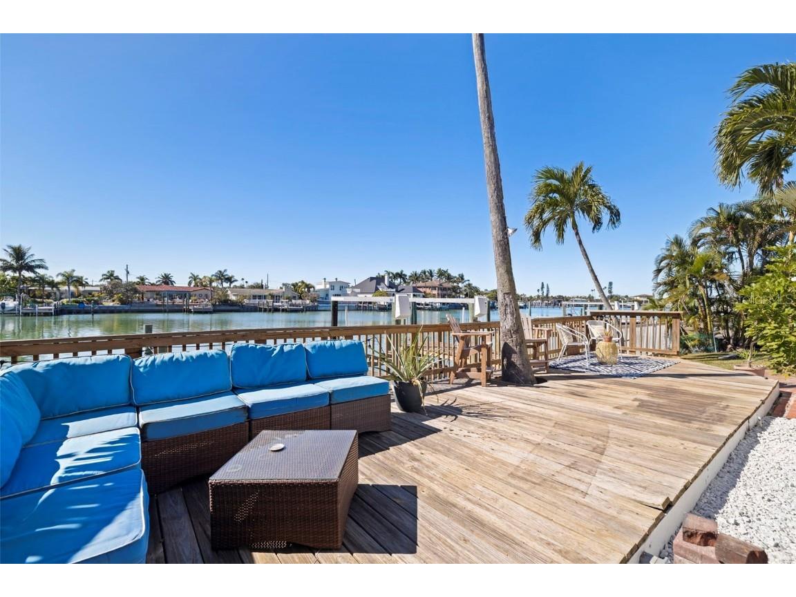 322 Hermosita Drive Saint Pete Beach FL 33706 TB8438897 image39