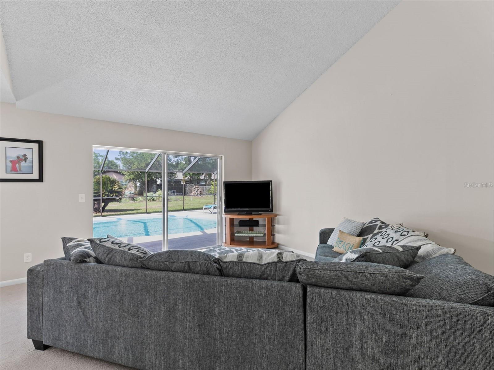 322 Hollowtree Drive Seffner FL 33584 TB8491995 image7