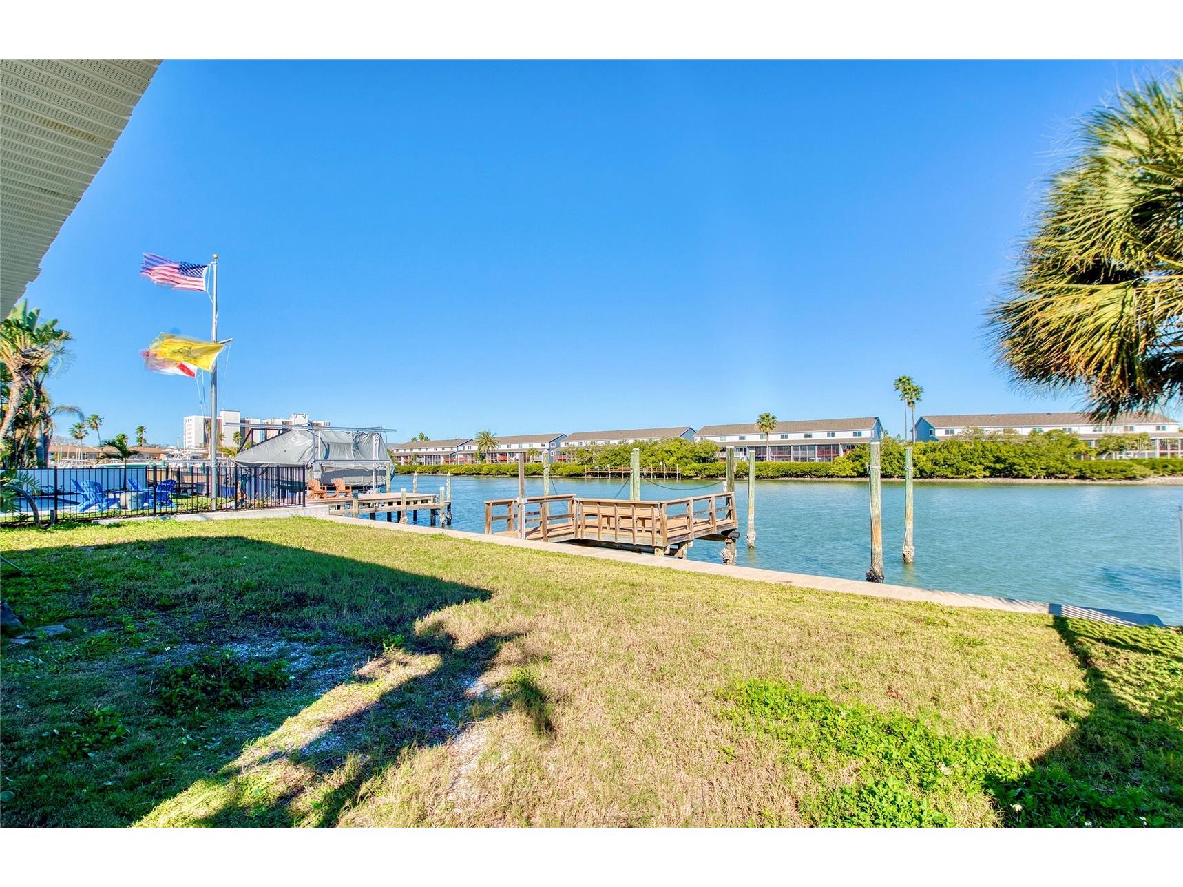 322 La Hacienda Drive Indian Rocks Beach FL 33785 - INTRACOASTAL WATERWAY TB8470135 image7