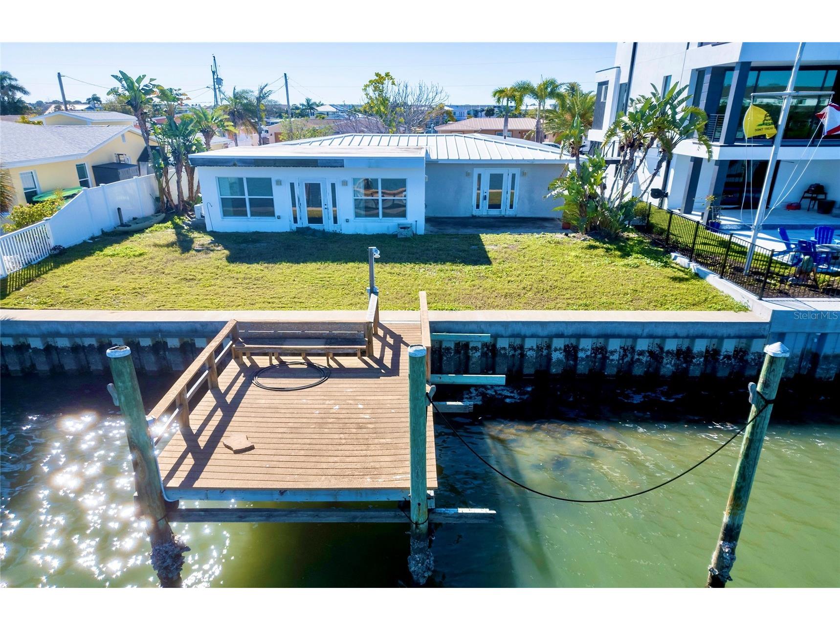 322 La Hacienda Drive Indian Rocks Beach FL 33785 - INTRACOASTAL WATERWAY TB8470135 image9