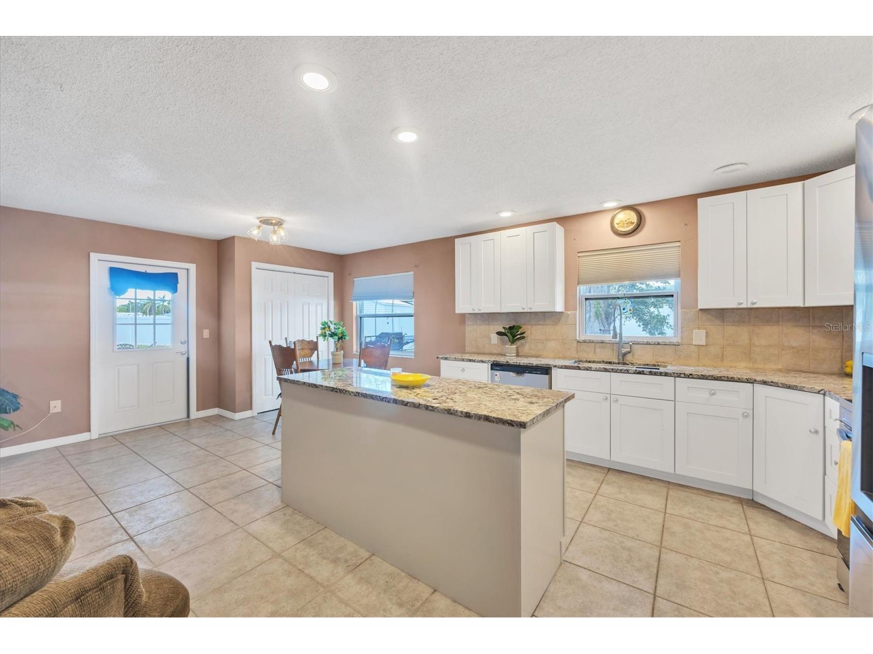 322 Linden Drive Ellenton FL 34222 A4678300 image10