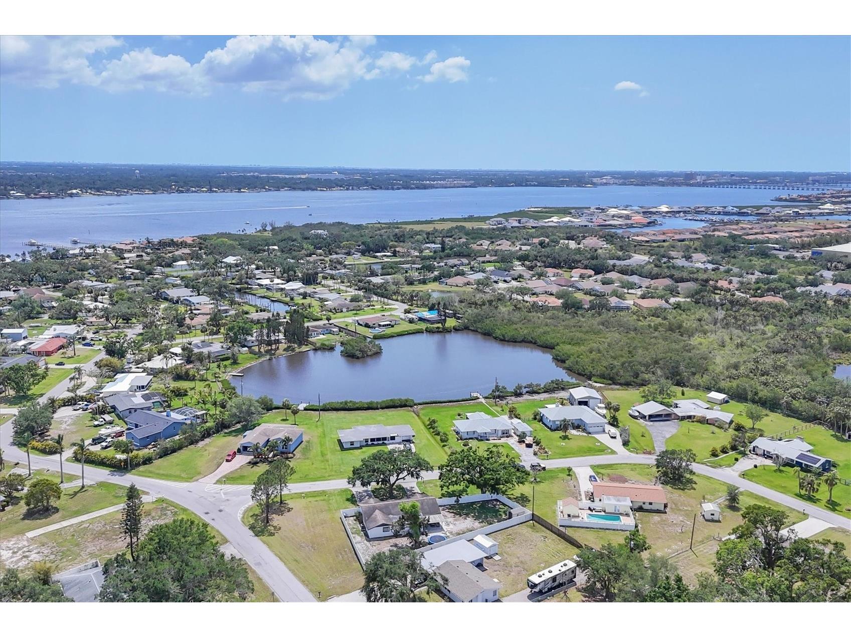 322 Linden Drive Ellenton FL 34222 A4678300 image33