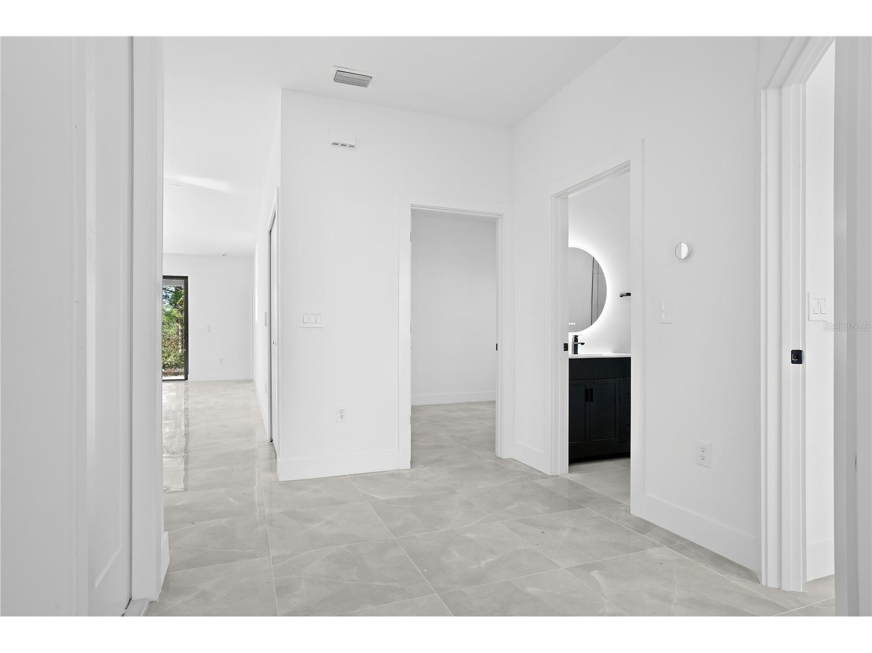 322 Loire Ave S Lehigh Acres FL 33974 A4689073 image4