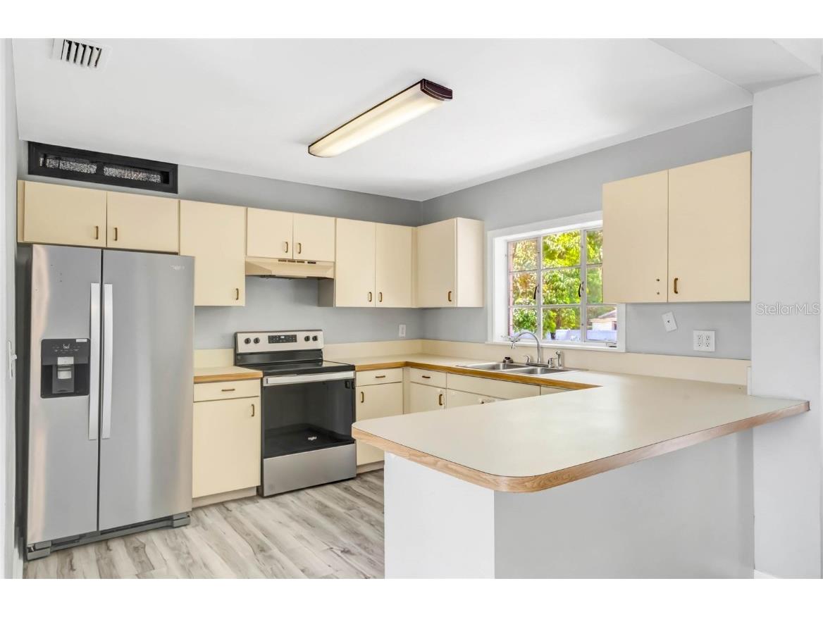 322 N Frankfort Avenue Deland FL 32724 O6297333 image3