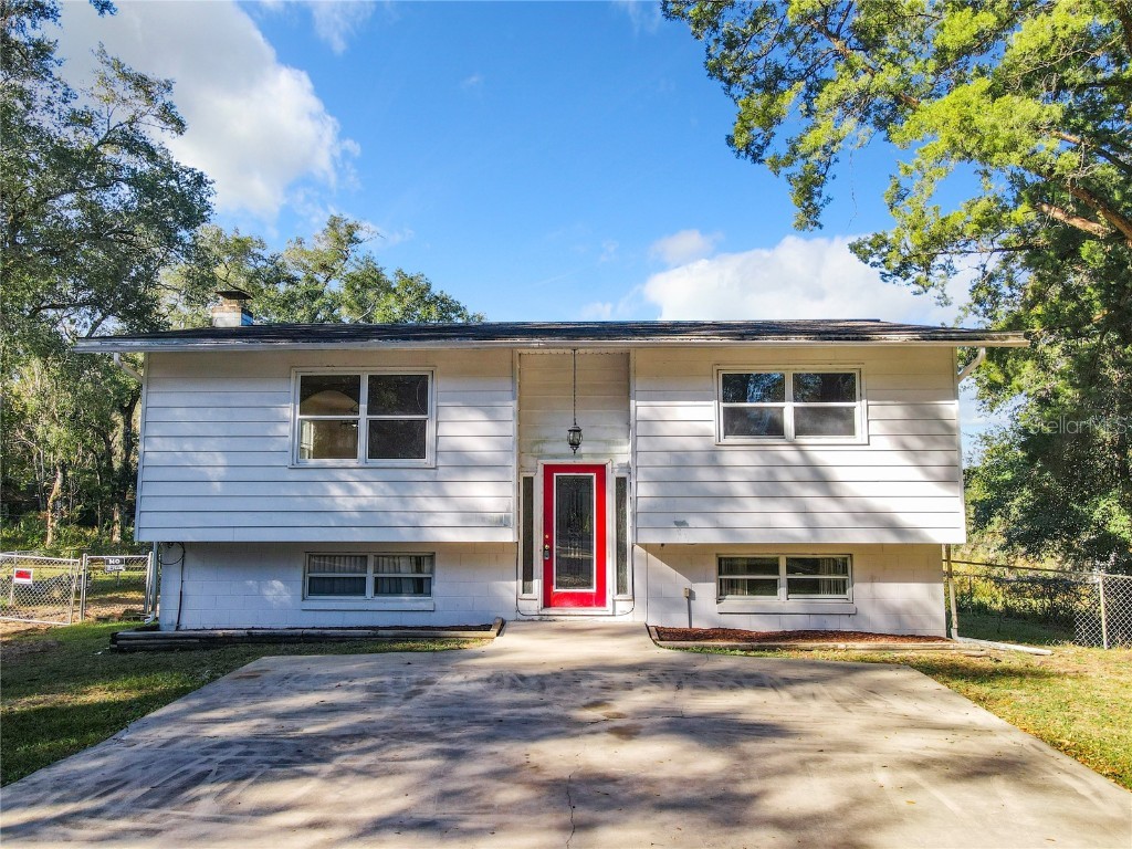 322 NE 167th Court Silver Springs FL 34488 OM667722 image1