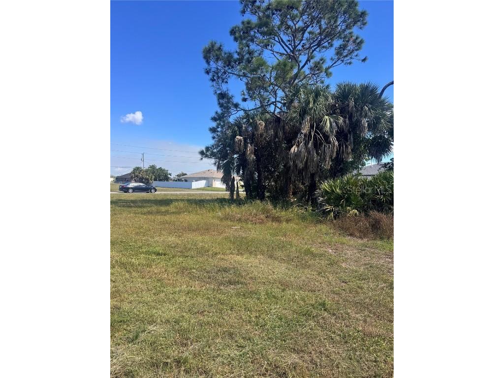 322 NE 27th Street Cape Coral FL 33909 TB8441921 image4