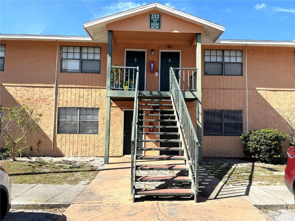 322 Oak Rose Lane #101 Tampa FL 33612 T3501556 image1