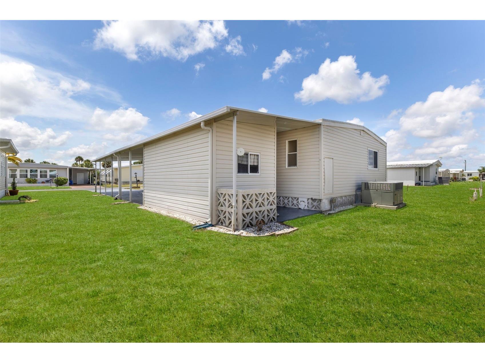 322 Robalo North Port FL 34287 TB8503634 image26