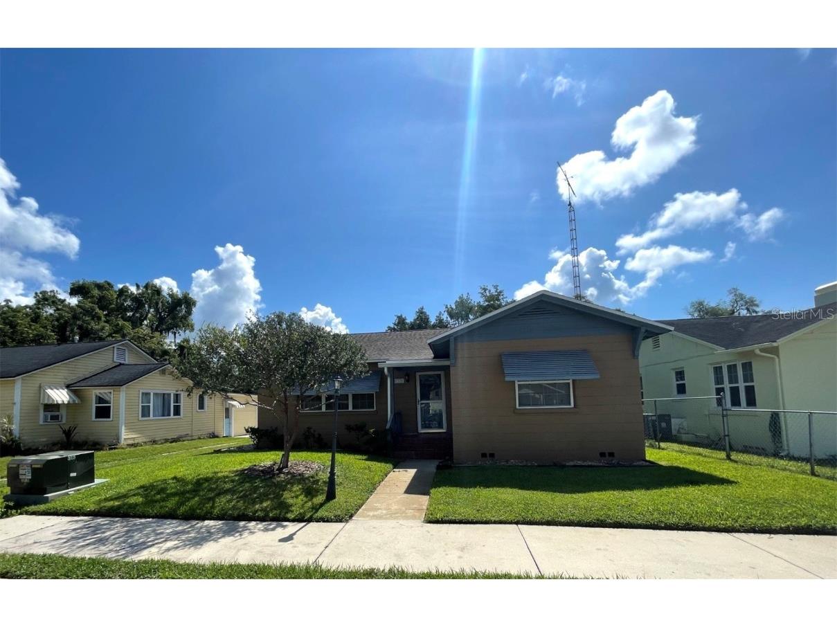 322 South 4th St Leesburg FL 34748 G5075539 image1