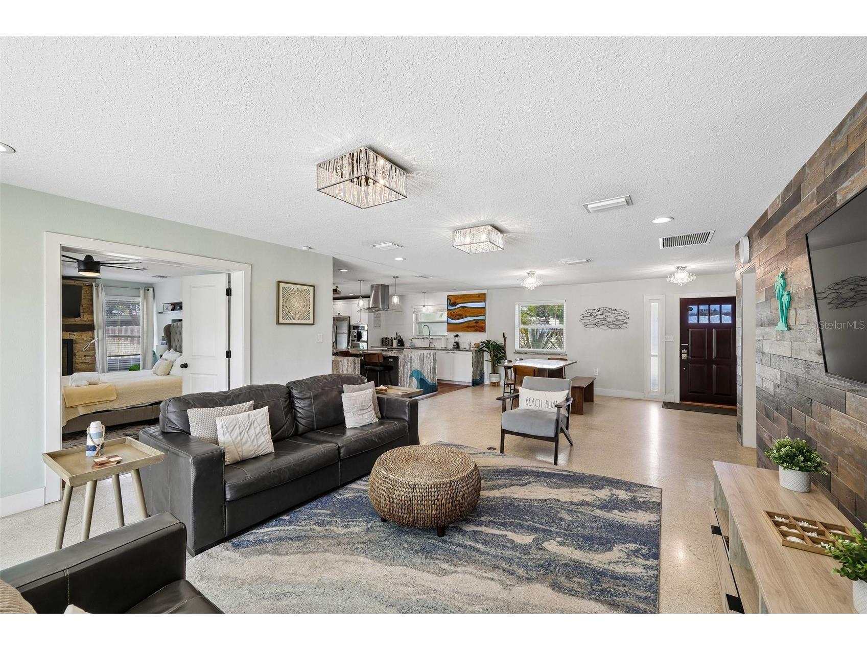 322 Suwanee Avenue Sarasota FL 34243 A4694668 image16