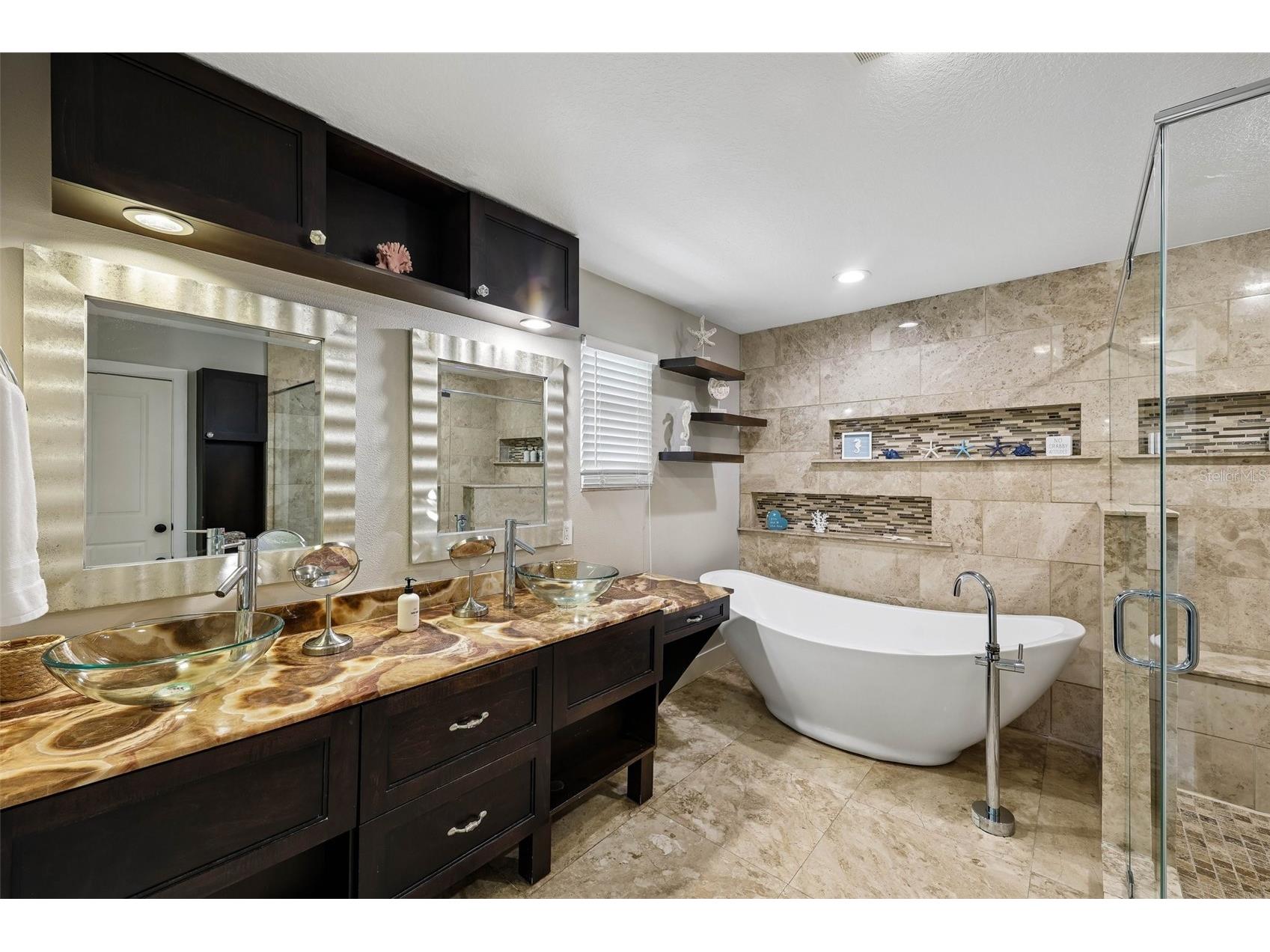 322 Suwanee Avenue Sarasota FL 34243 A4694668 image23