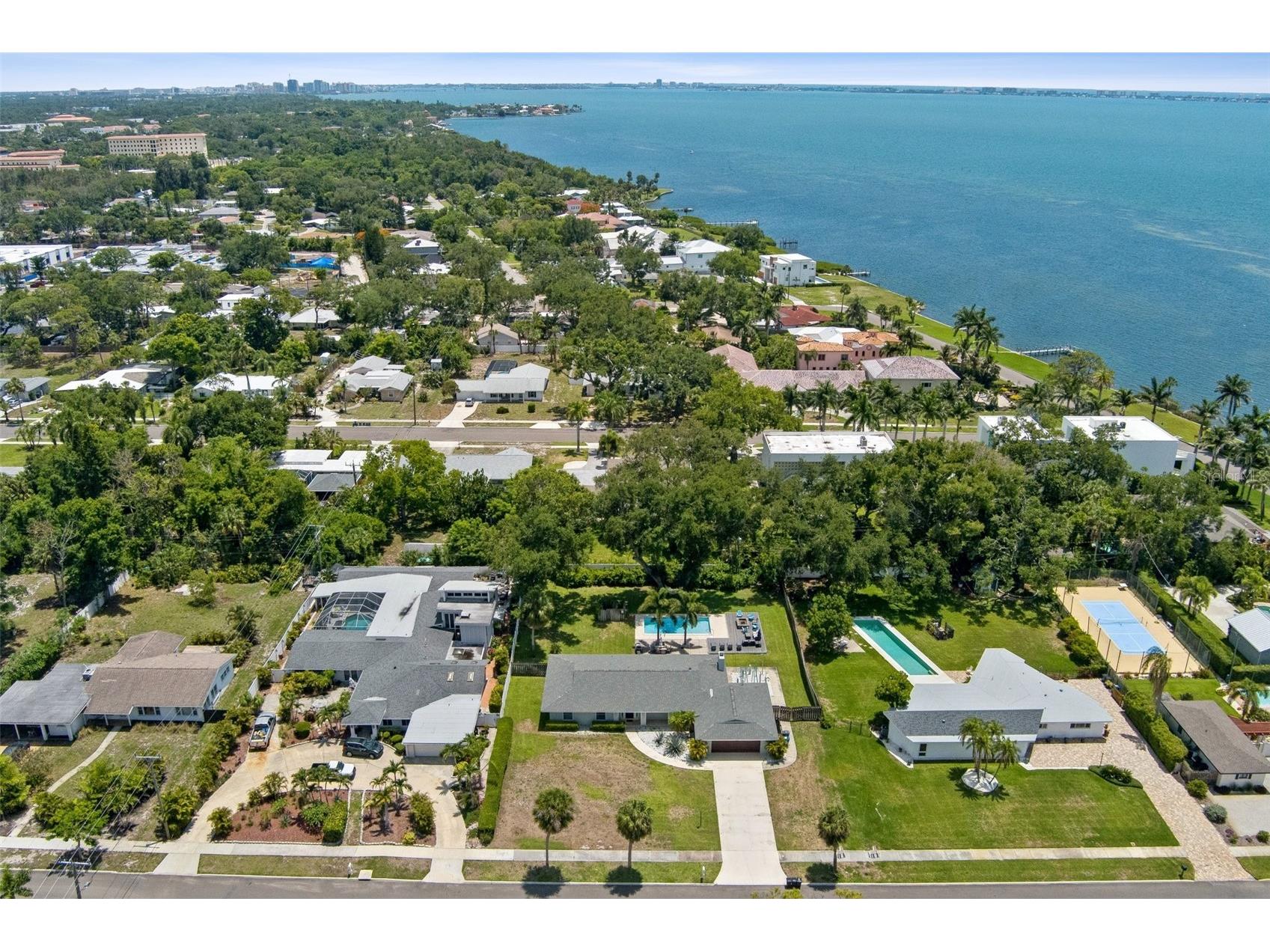 322 Suwanee Avenue Sarasota FL 34243 A4694668 image34