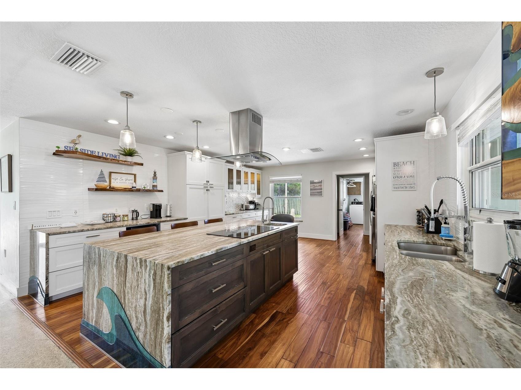 322 Suwanee Avenue Sarasota FL 34243 A4694668 image7