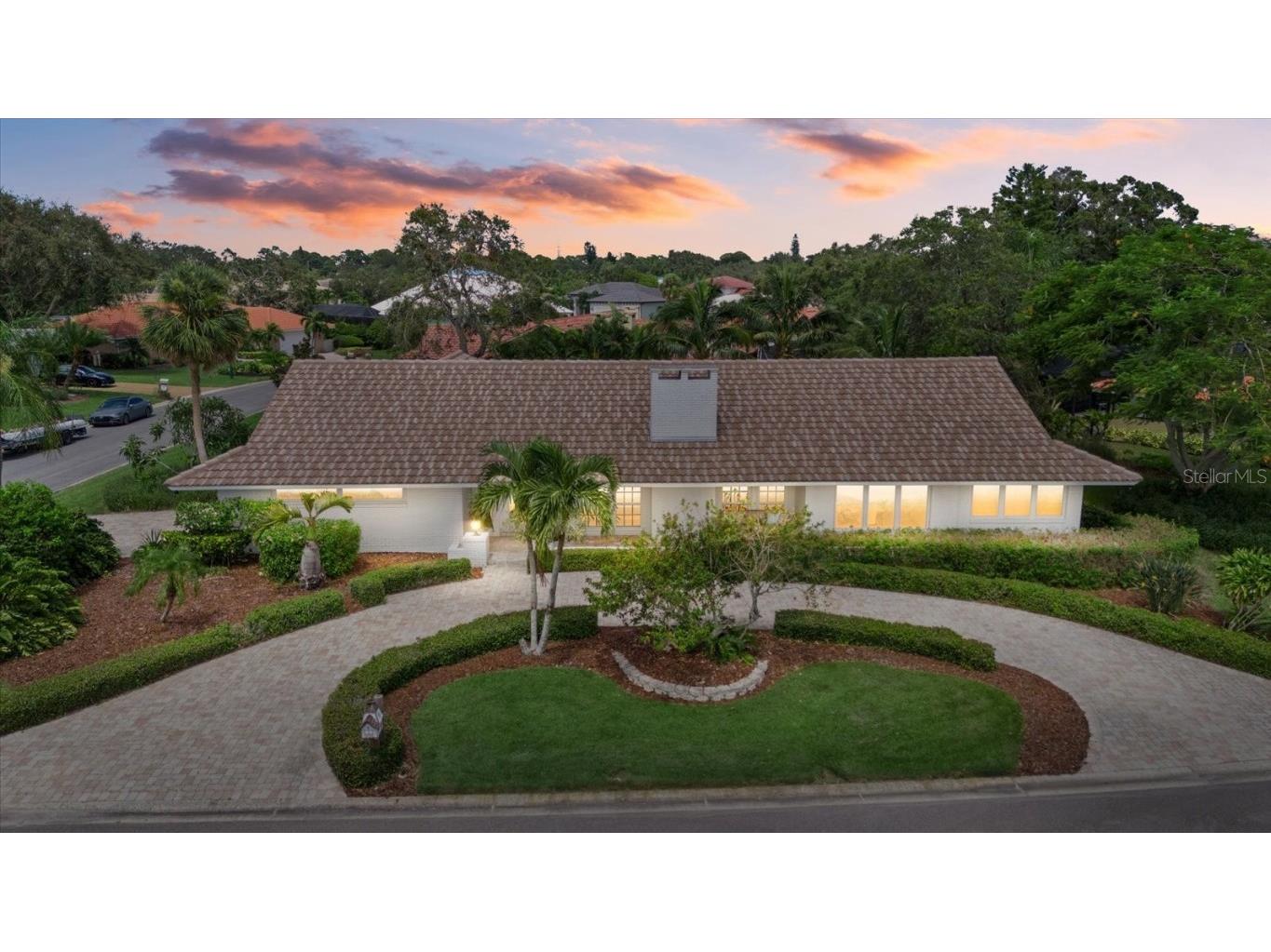 322 Yacht Harbor Drive Osprey FL 34229 N6134282 image1