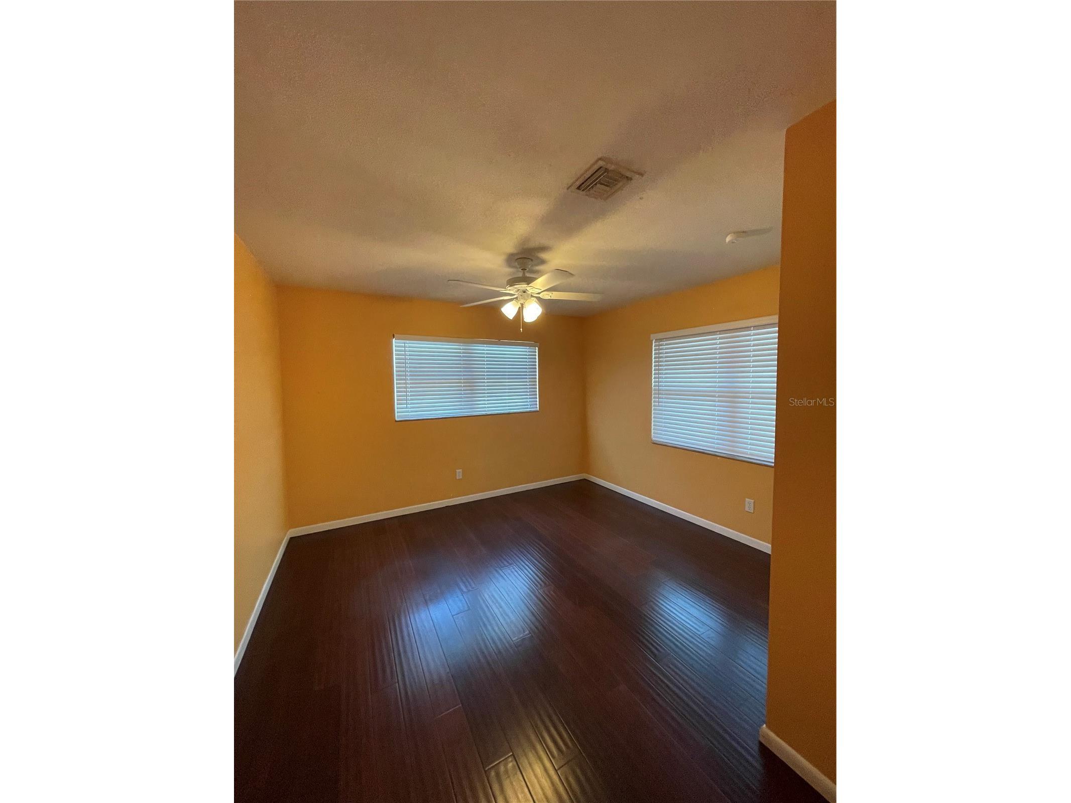 3220 9th Avenue N Saint Petersburg FL 33713 TB8505993 image14