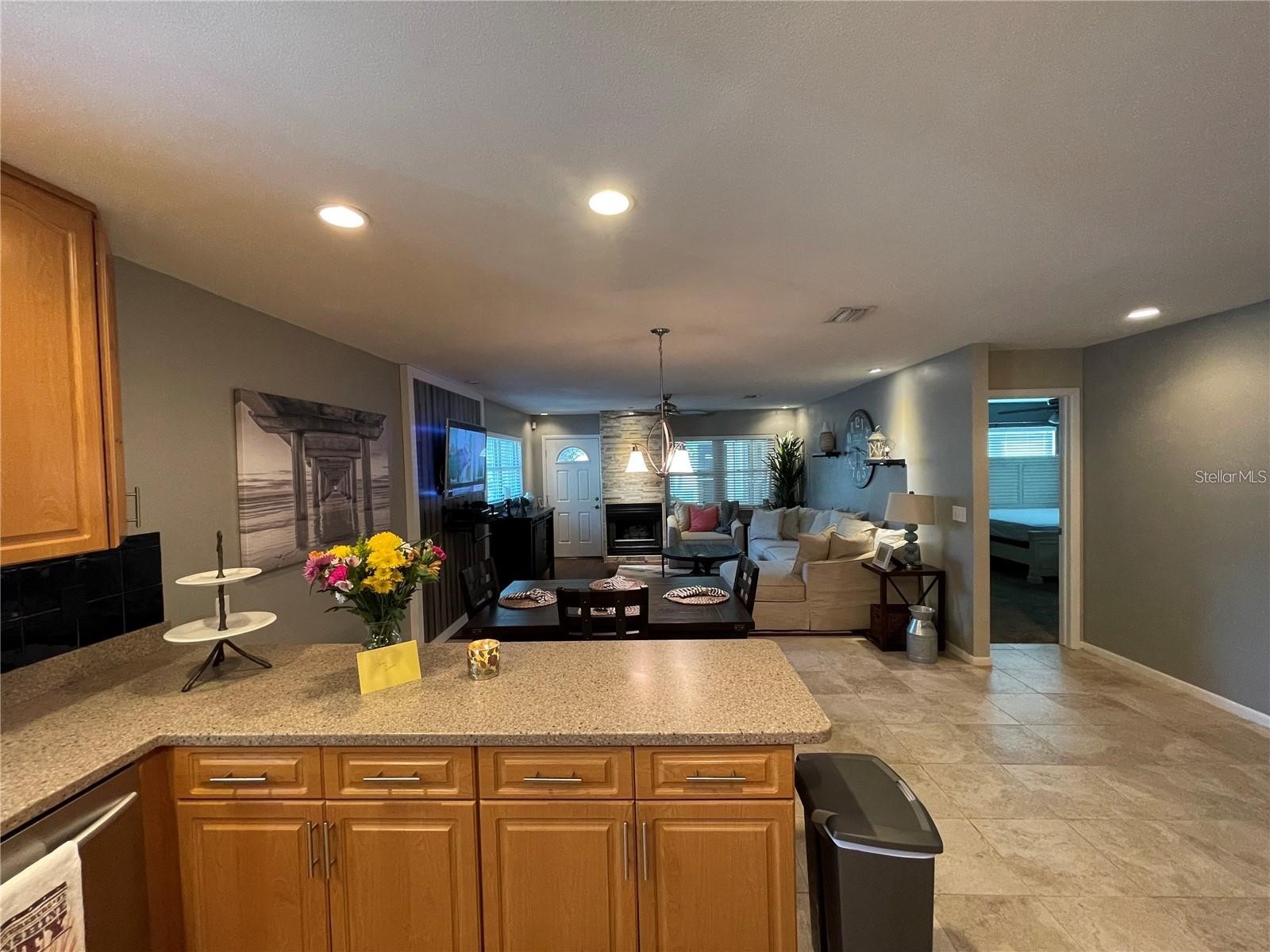3220 9th Avenue N Saint Petersburg FL 33713 TB8505993 image3