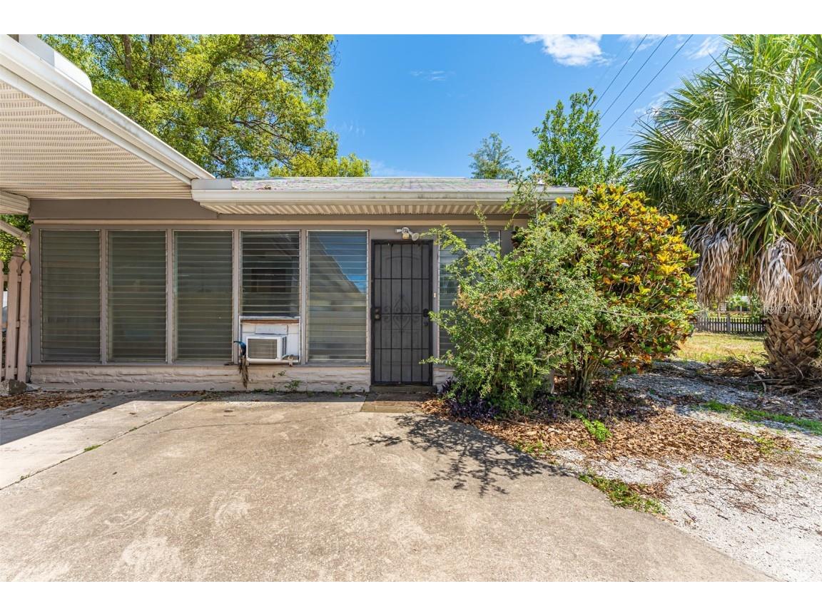 3220 County Road 1 #COTTAGE HOUSE Dunedin FL 34698 U8203918 image1
