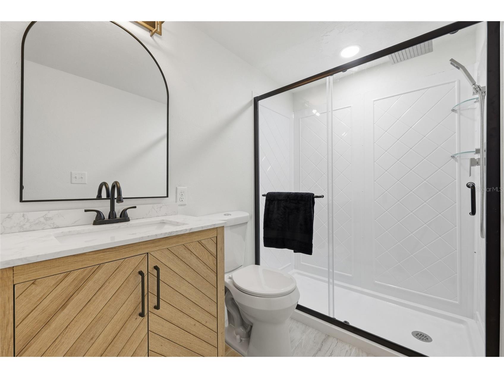 3220 NW 20th Street Gainesville FL 32605 GC538437 image11