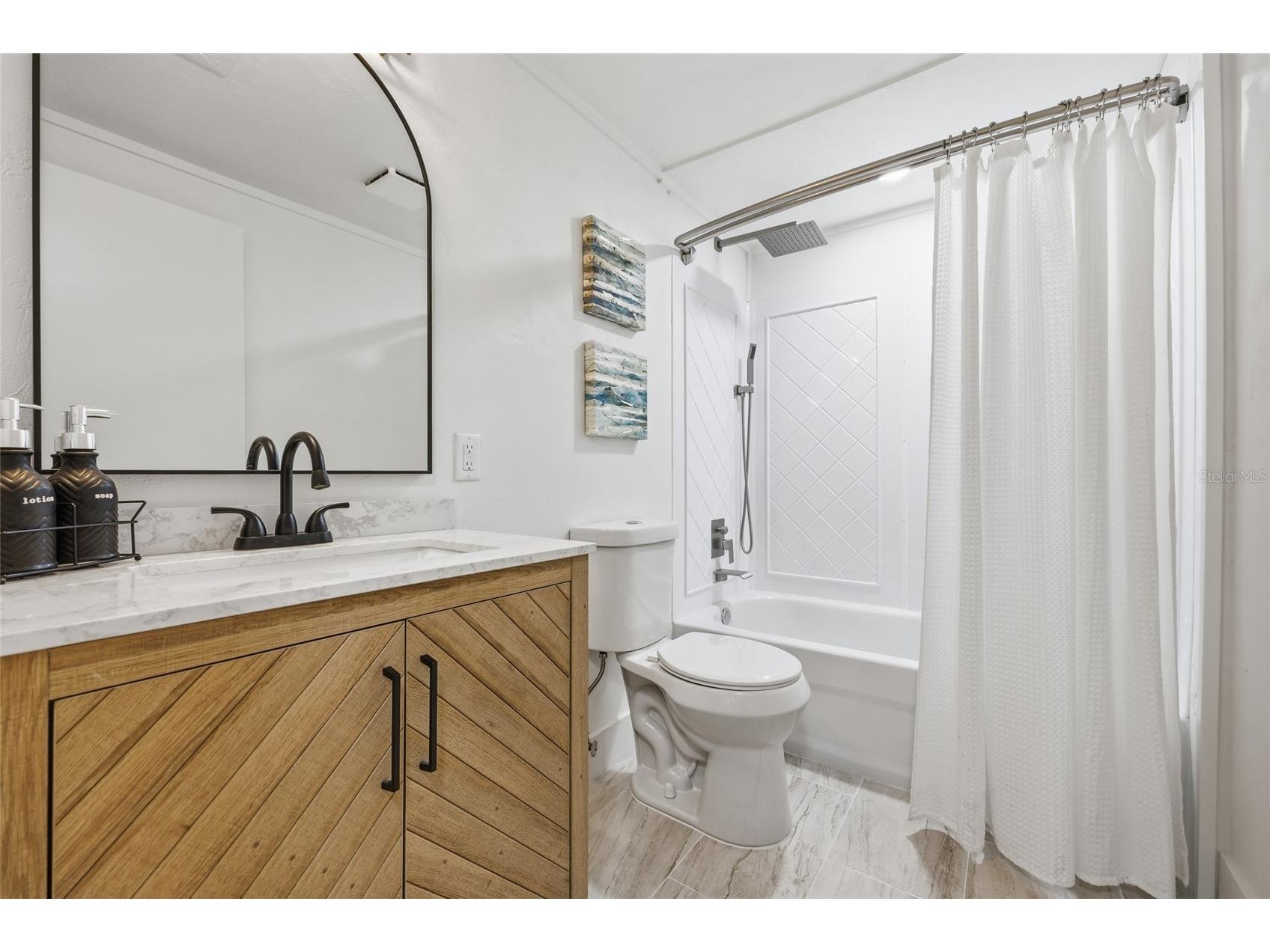 3220 NW 20th Street Gainesville FL 32605 GC538437 image18