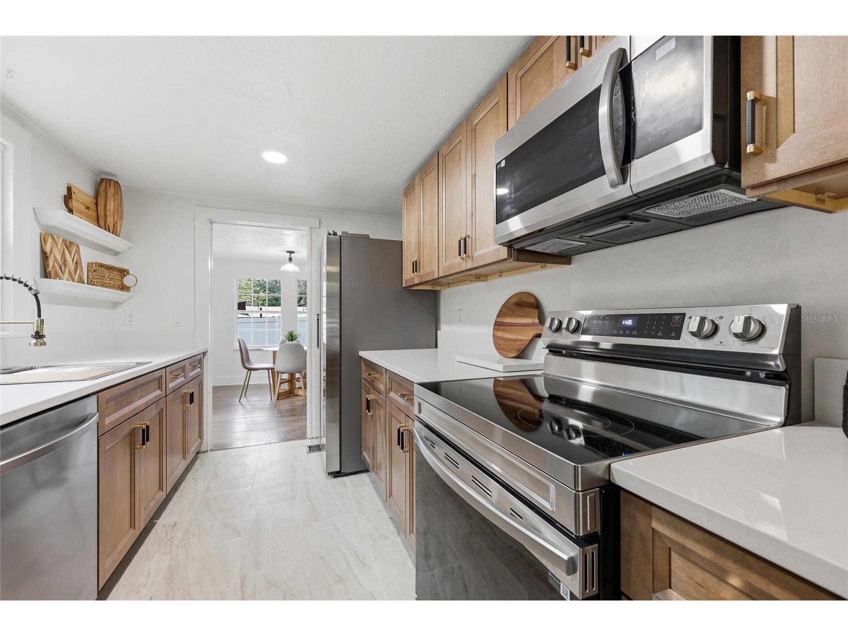 3220 NW 20th Street Gainesville FL 32605 GC538437 image5