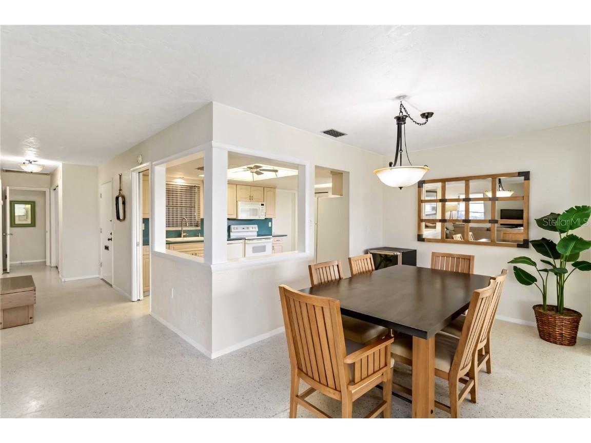 3220 Southfield Lane #810 Sarasota FL 34239 D6140780 image40