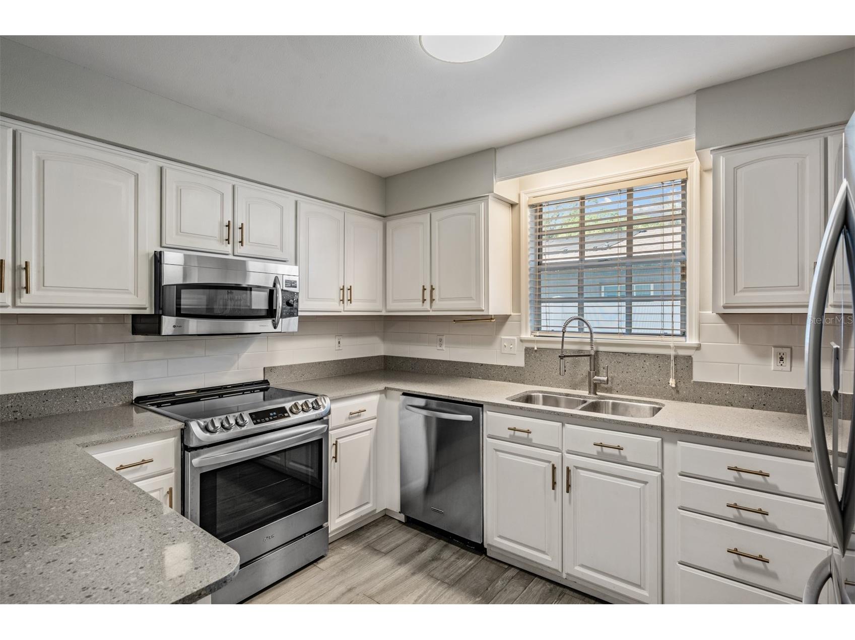 3220 W Bay Villa Avenue Tampa FL 33611 TB8490954 image14