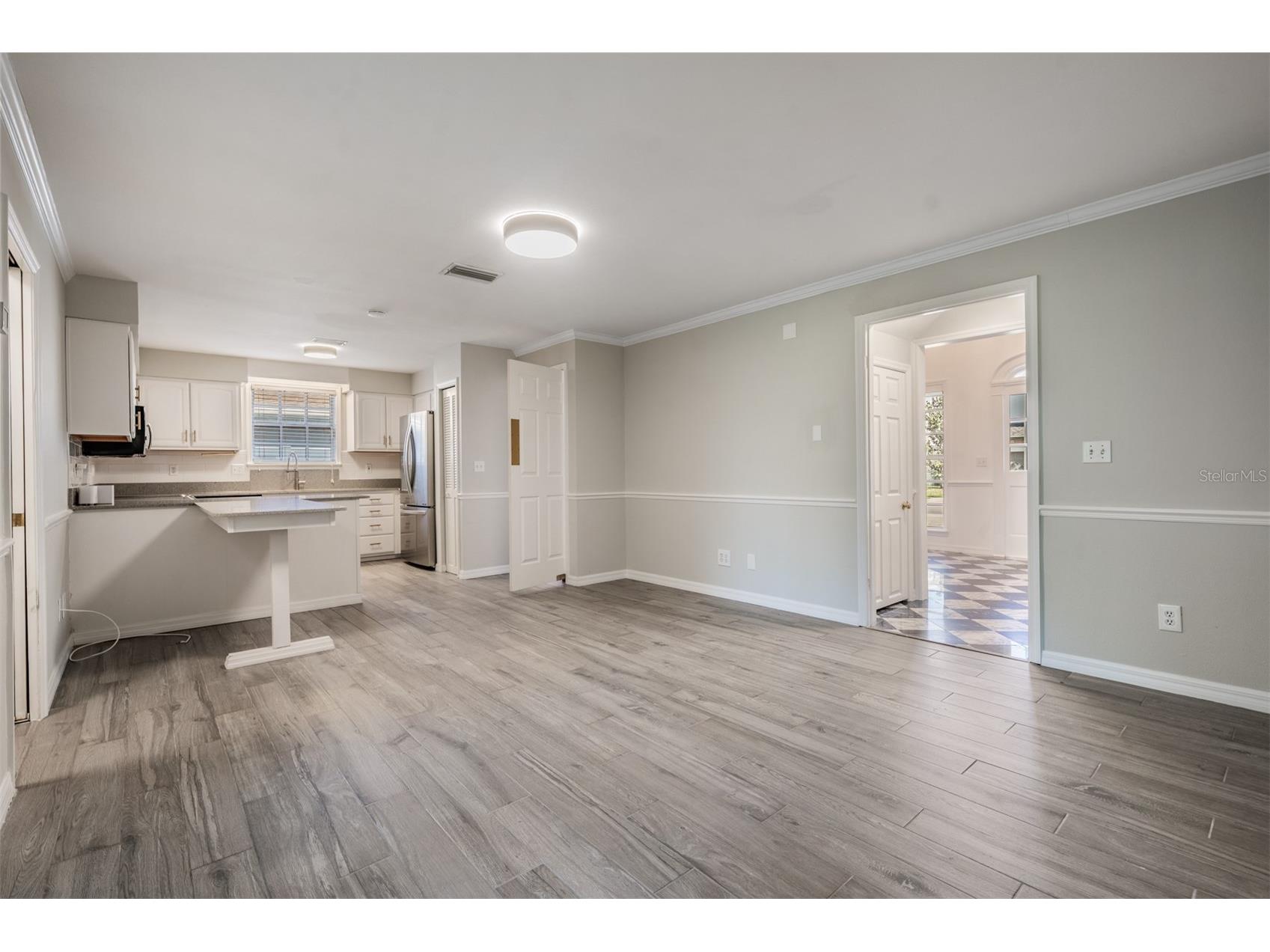 3220 W Bay Villa Avenue Tampa FL 33611 TB8490954 image16