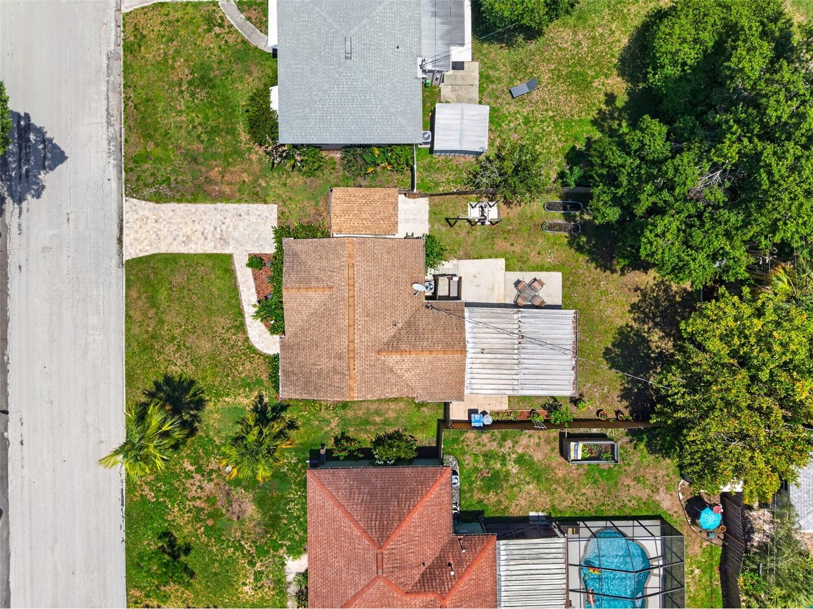 3221 14th Street N Saint Petersburg FL 33704 TB8517260 image25