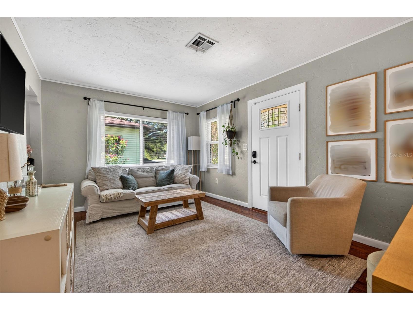 3221 14th Street N Saint Petersburg FL 33704 TB8517260 image6
