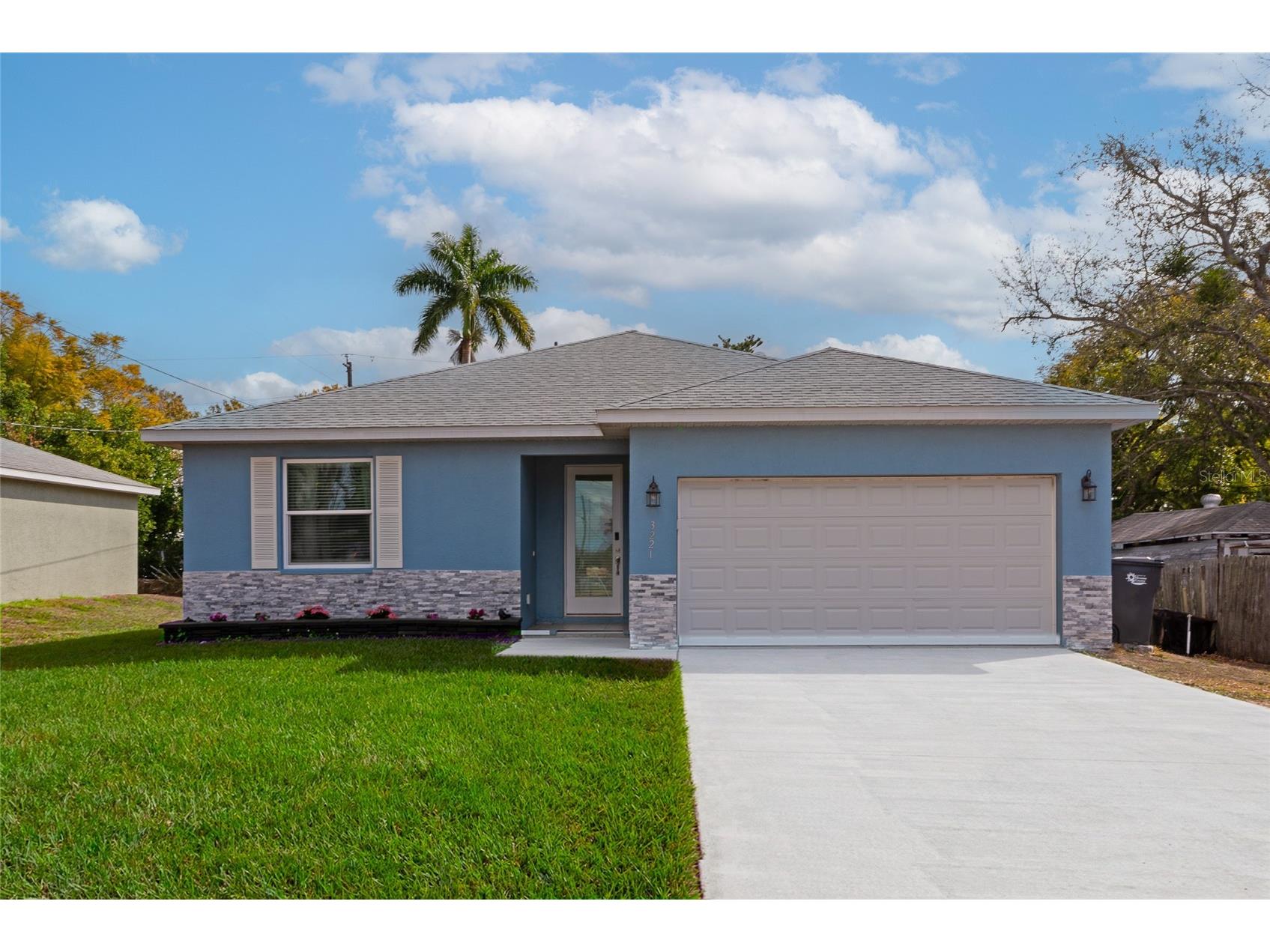 3221 3rd Street E Bradenton FL 34208 A4682120 image1