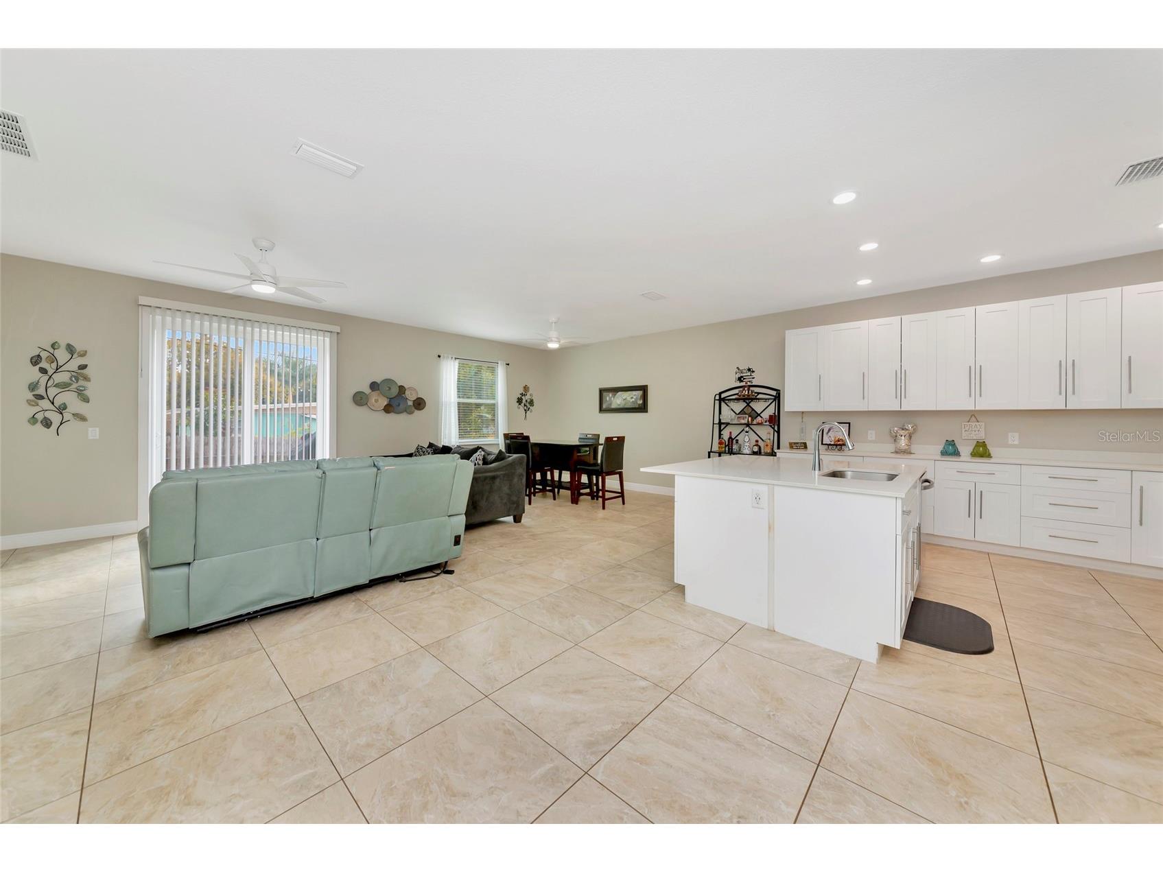 3221 3rd Street E Bradenton FL 34208 A4682120 image12