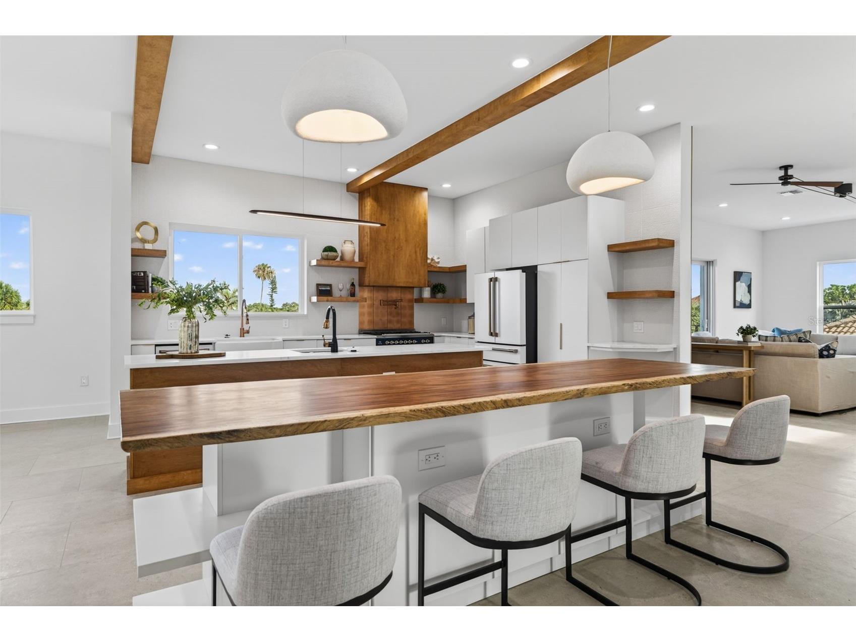 3221 Gulf Boulevard Belleair Beach FL 33786 TB8512574 image17