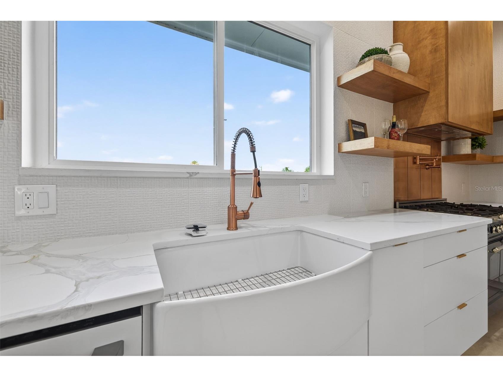 3221 Gulf Boulevard Belleair Beach FL 33786 TB8512574 image22