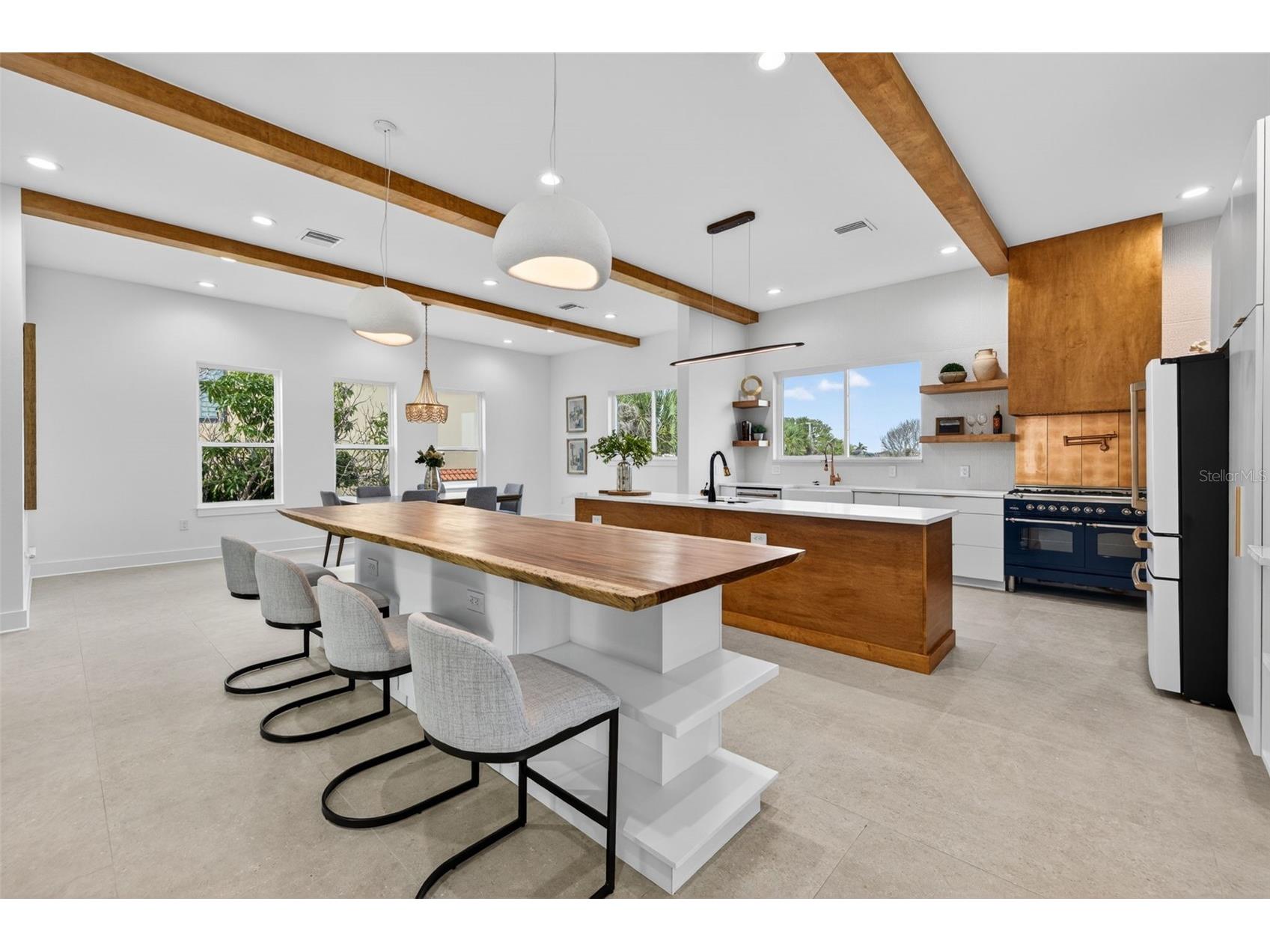 3221 Gulf Boulevard Belleair Beach FL 33786 TB8512574 image4