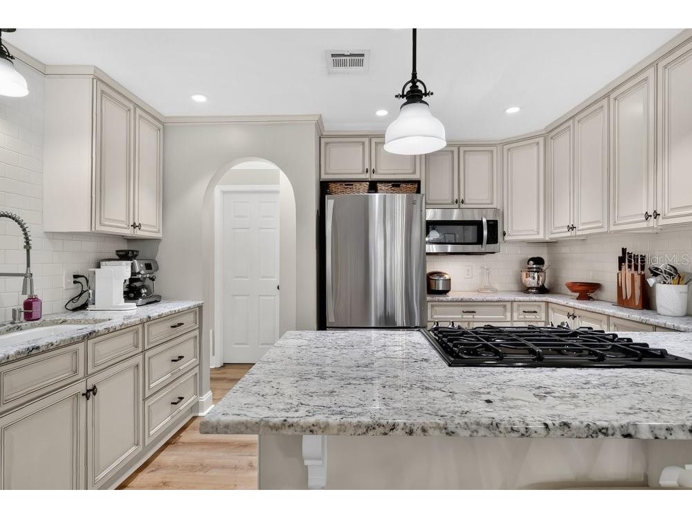 3221 Martin Street Orlando FL 32806 O6401954 image10