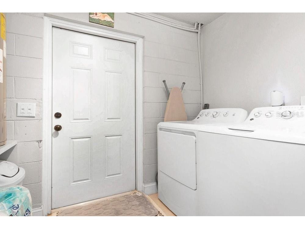 3221 Martin Street Orlando FL 32806 O6401954 image24