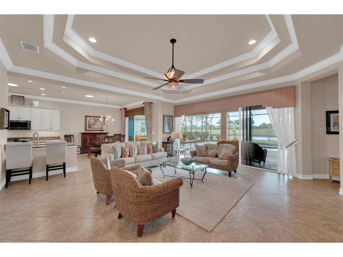 3221 Orangetree Bend Fort Myers FL 33905 C7517083 image8