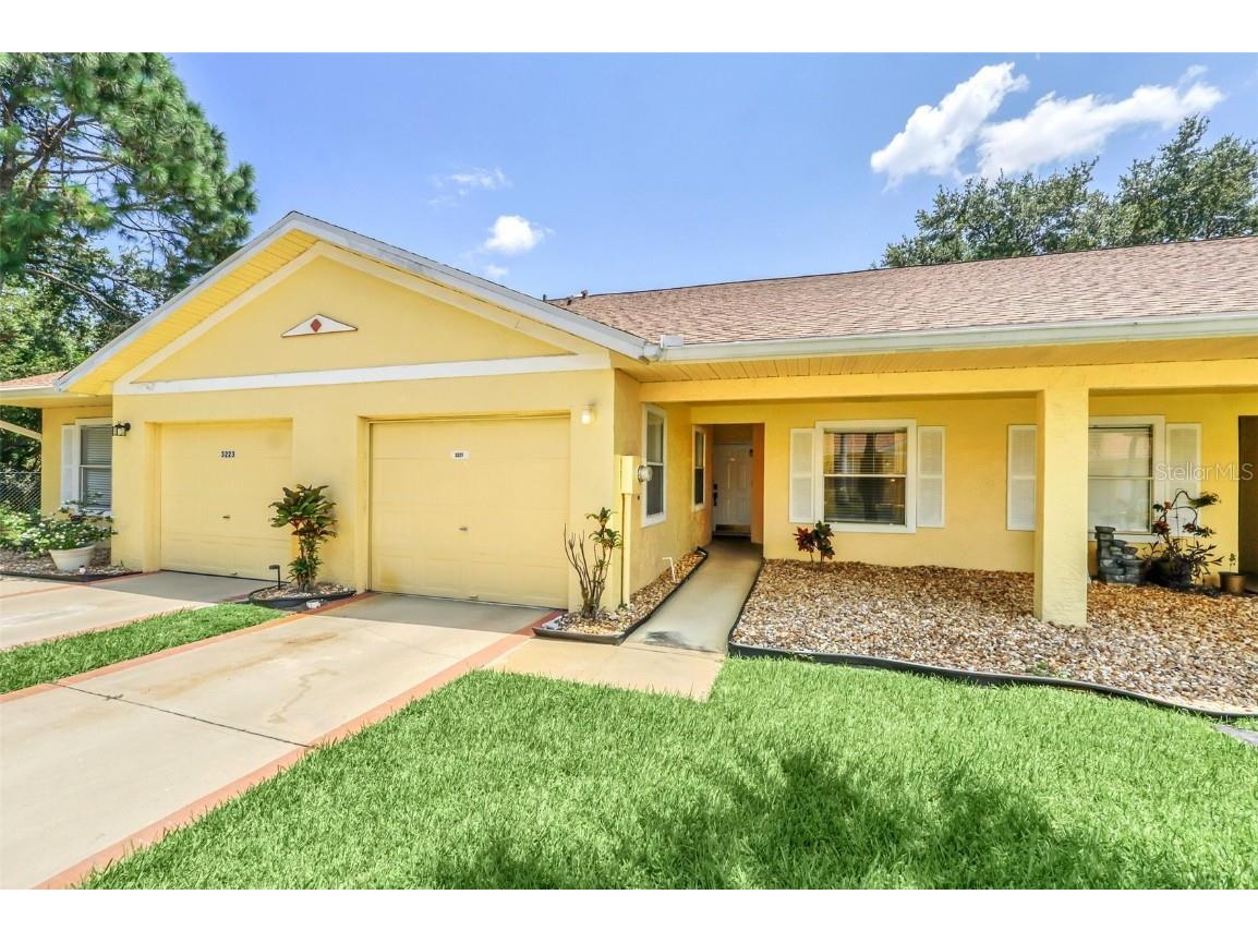 3221 Queen Palms Court Kissimmee FL 34747 O6233492 image1
